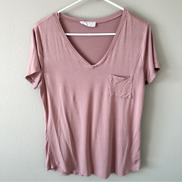 Excuse me I have to be awesome Tops - Pink Short Sleeve Pocket Front Casual V-Neck Tee Size Medium